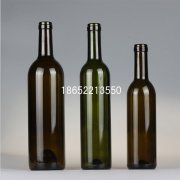 玻璃瓶生产厂家玻璃瓶的主要原料